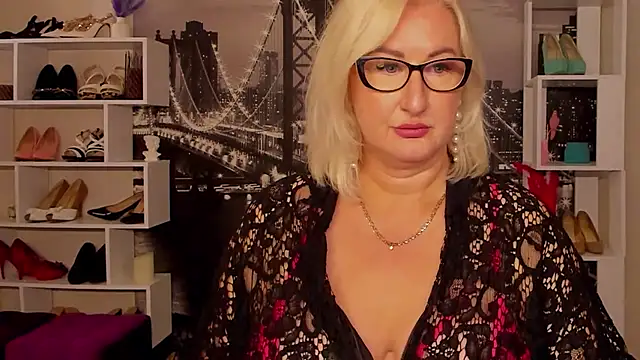DianaFrances online show from 06.02.26