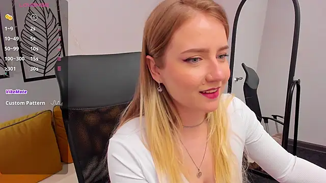 Liacandy  online show from 05.04.26