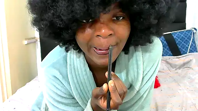 PetiteEbonyBabe  online show from 06.27.26
