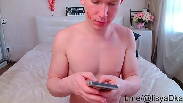 The Slutty Fox online show from 04.25.26