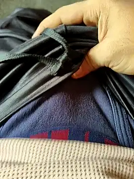 rahul2222 online show from 04.12.26