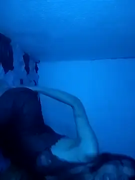 Snapshot of Arrebata2 chatting on 04.12.26 Arrebata2 online show from 04.12.26