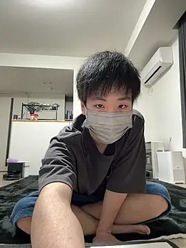 Snapshot of kurage164 chatting on 04.18.26 kurage164 online show from 04.18.26
