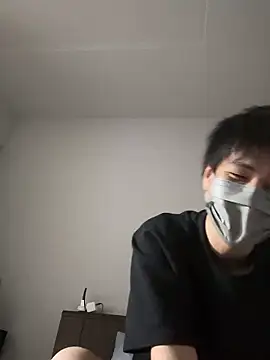 Snapshot of kurage164 chatting on 04.25.26 kurage164 online show from 04.25.26