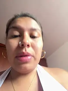 Iam-sophia27 online show from 05.21.26