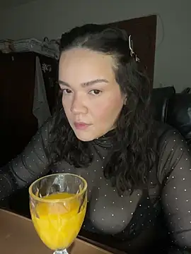 dayanestephany1 online show from 06.04.26