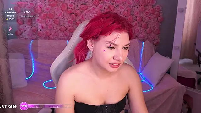 Snapshot of PinkyTrix chatting on 04.17.26 PinkyTrix online show from 04.17.26