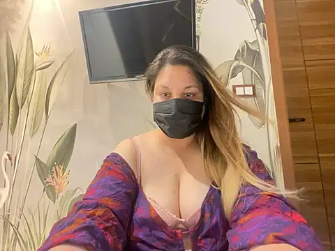 Snapshot of kavyasingh36 chatting on 05.09.26 kavyasingh36 online show from 05.09.26