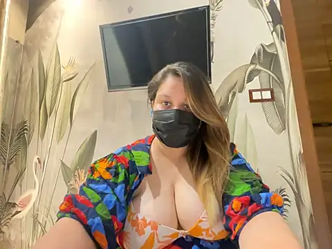 Snapshot of kavyasingh36 chatting on 05.11.26 kavyasingh36 online show from 05.11.26