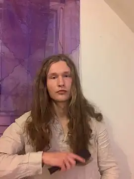 Snapshot of scvndi33 chatting on 04.12.26 scvndi33 online show from 04.12.26