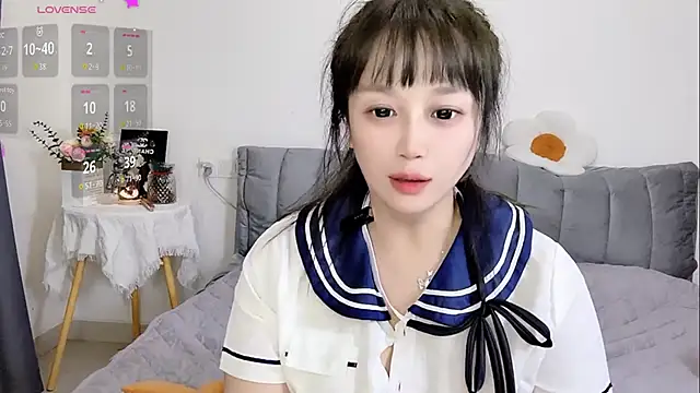 Niveas  online show from 04.14.26