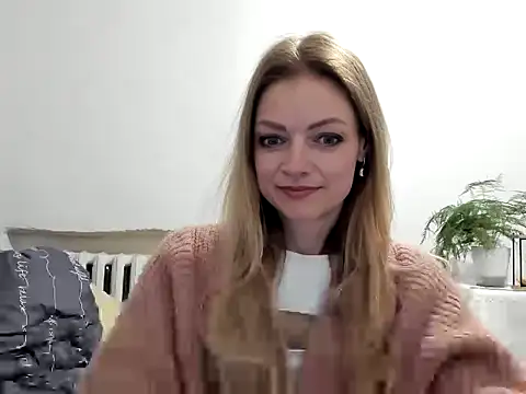 Snapshot of Severina7 chatting on 05.01.26 Severina7 online show from 05.01.26