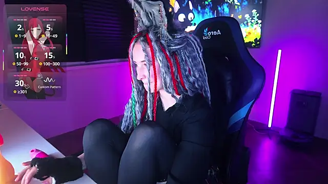 Snapshot of GreySwan chatting on 04.16.26 GreySwan online show from 04.16.26