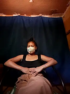 Charming05 online show from 04.16.26