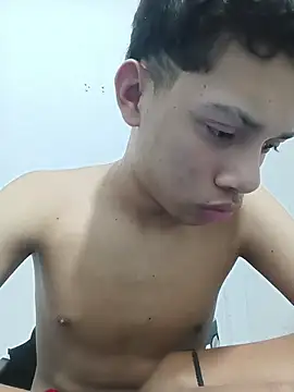 curious straight guy online show from 05.26.26