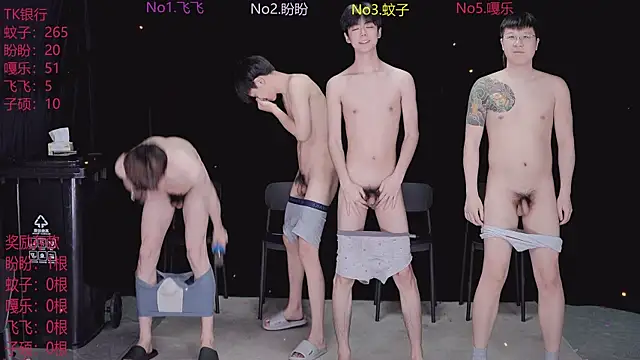 Snapshot of Yourlovingboy--001 chatting on 04.13.26 Yourlovingboy--001 online show from 04.13.26