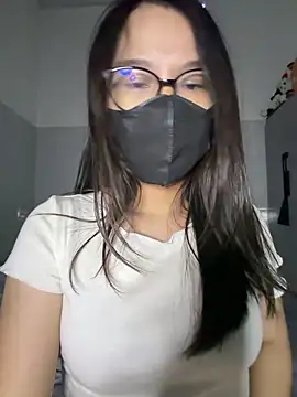ZzyzyZ-009 online show from 05.13.26
