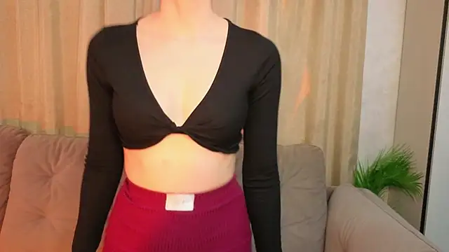 Snapshot of sweet_lynx chatting on 04.16.26 sweet lynx online show from 04.16.26