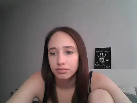 Snapshot of DarkMirel chatting on 06.04.26 DarkMirel online show from 06.04.26