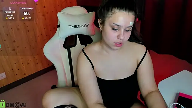 nicolewoss online show from 06.08.26