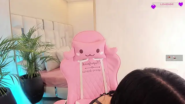 imnikaa  online show from 06.13.26