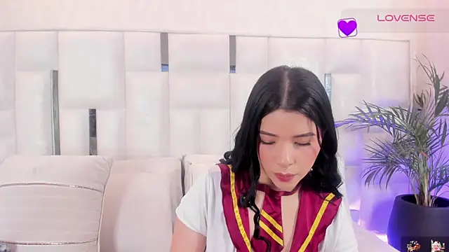 imnikaa  online show from 07.10.26