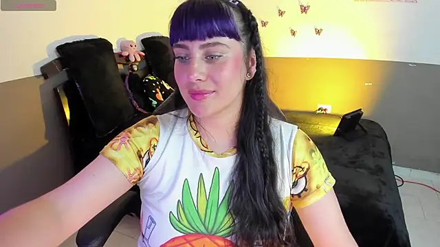 Snapshot of Cataleya_Blare chatting on 05.28.26 Cataleya Blare online show from 05.28.26