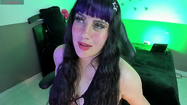 Snapshot of Cataleya_Blare chatting on 06.11.26 Cataleya Blare online show from 06.11.26