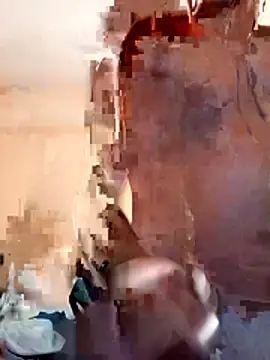 Snapshot of aquel_boy_xxx chatting on 04.15.26 aquel boy xxx online show from 04.15.26