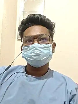 Snapshot of hot_boy995 chatting on 04.16.26 hot boy995 online show from 04.16.26