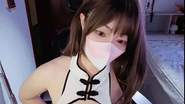 Snapshot of KKi-8 chatting on 05.16.26 KKi-8 online show from 05.16.26