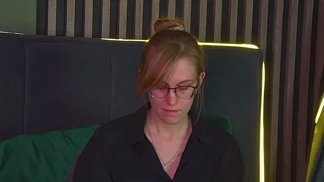 GraceHudsons online show from 04.25.26