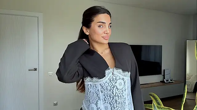 MelindaReny online show from 05.11.26