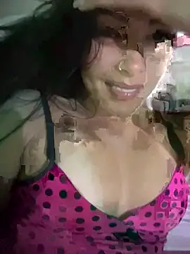 novinhahot18 online show from 04.16.26