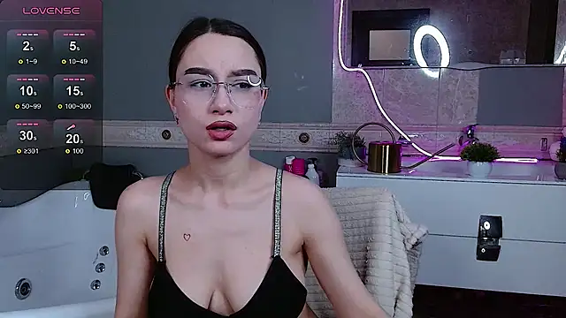 AndreaJohnsons online show from 05.15.26