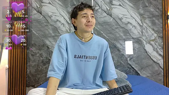 NoahWalker   online show from 06.19.26