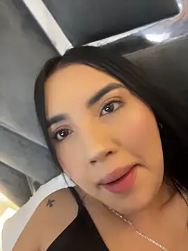 Snapshot of _hanna_gomez chatting on 05.14.26 hanna gomez online show from 05.14.26