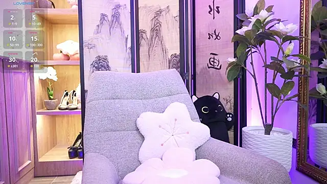 AlinaBennet  online show from 07.11.26