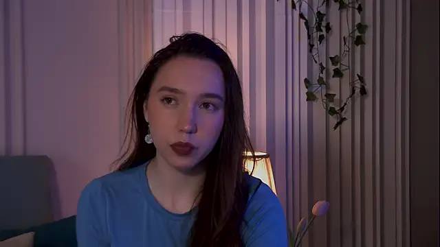 Suzaneey online show from 06.06.26