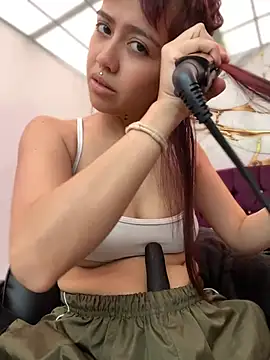 kira ec online show from 07.18.26
