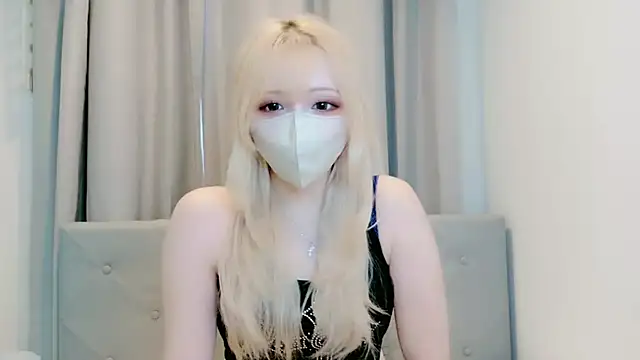 mimi  k online show from 05.01.26