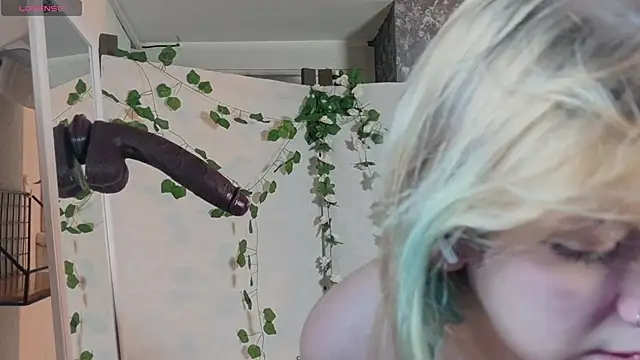 Lina Wi online show from 06.26.26