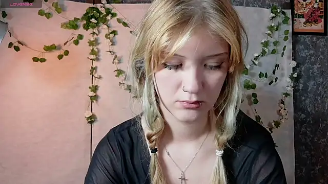 Lina Wi online show from 07.02.26