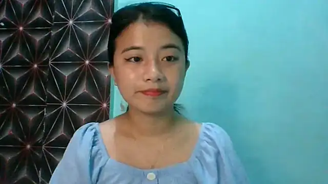 TenishaLaguire online show from 04.22.26