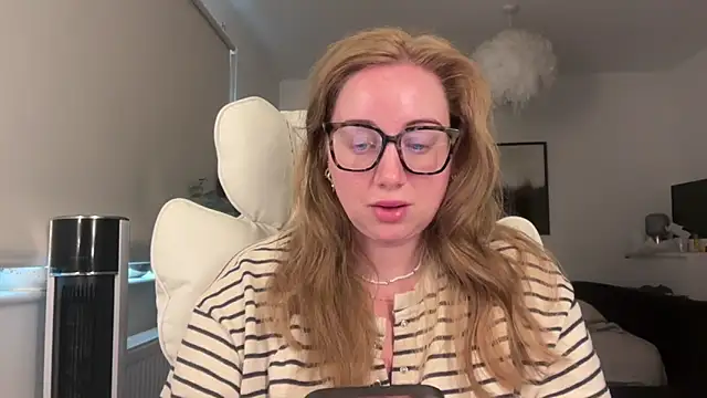 arielsweetieee online show from 05.18.26