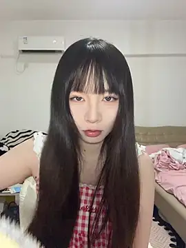 Snapshot of nide-baby chatting on 06.16.26 nide-baby online show from 06.16.26
