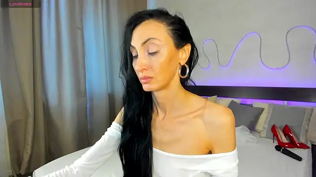 Snapshot of Avrora_Mars chatting on 06.28.26 Avrora Mars online show from 06.28.26