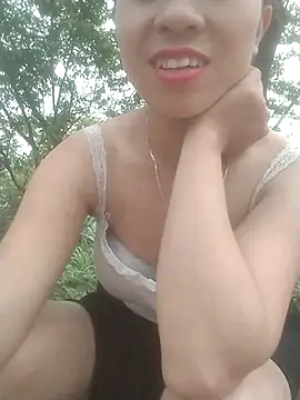 Zara-Lina online show from 04.21.26
