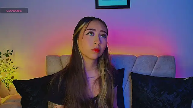 Cloe martinezz  online show from 05.13.26