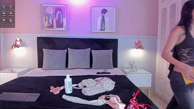 kata petite online show from 07.03.26